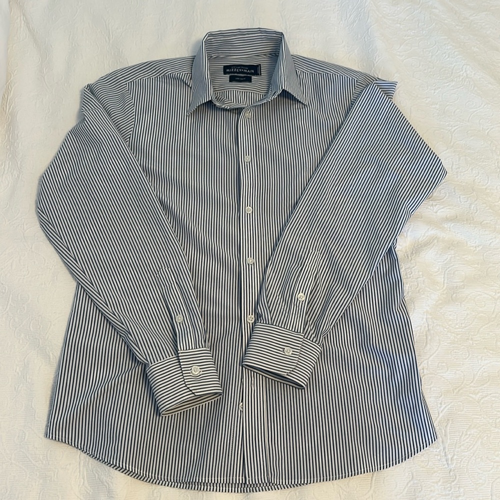 Mizzen + Main blue and white striped shirt